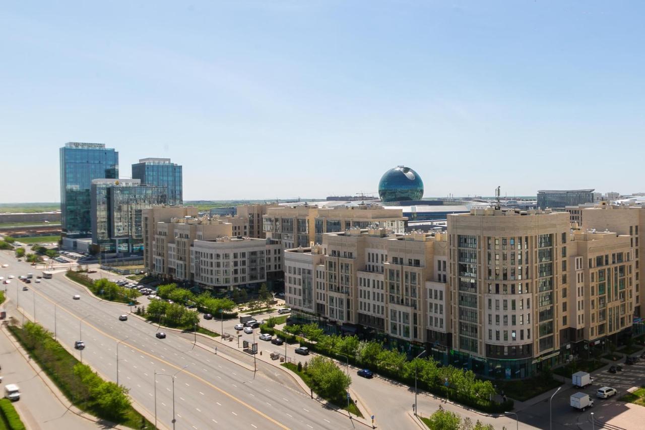 В Promenade Expo Квартира С Романтическим Видом Nur-Sultan  Exterior photo